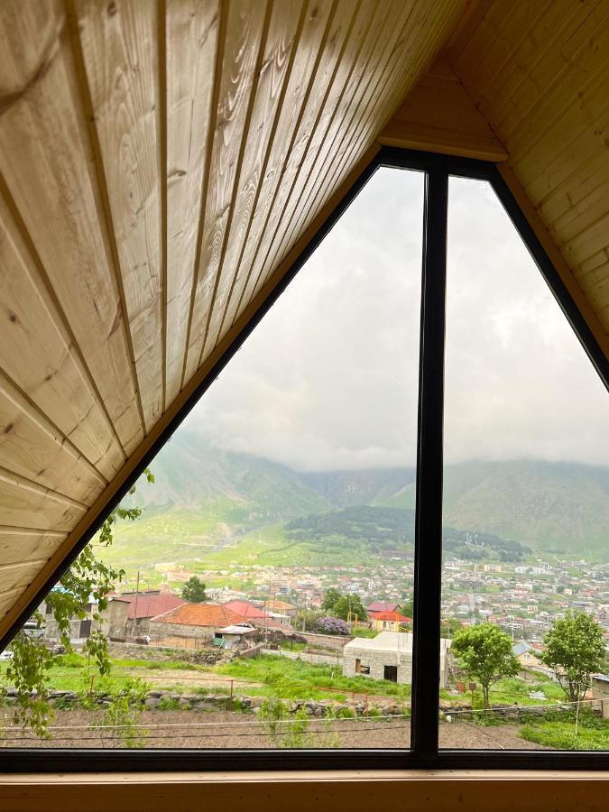 Pine Chalet Kazbegi ภายนอก รูปภาพ