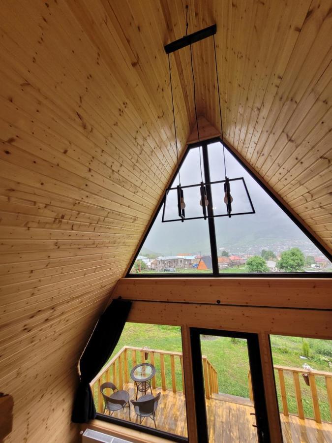 Pine Chalet Kazbegi ภายนอก รูปภาพ